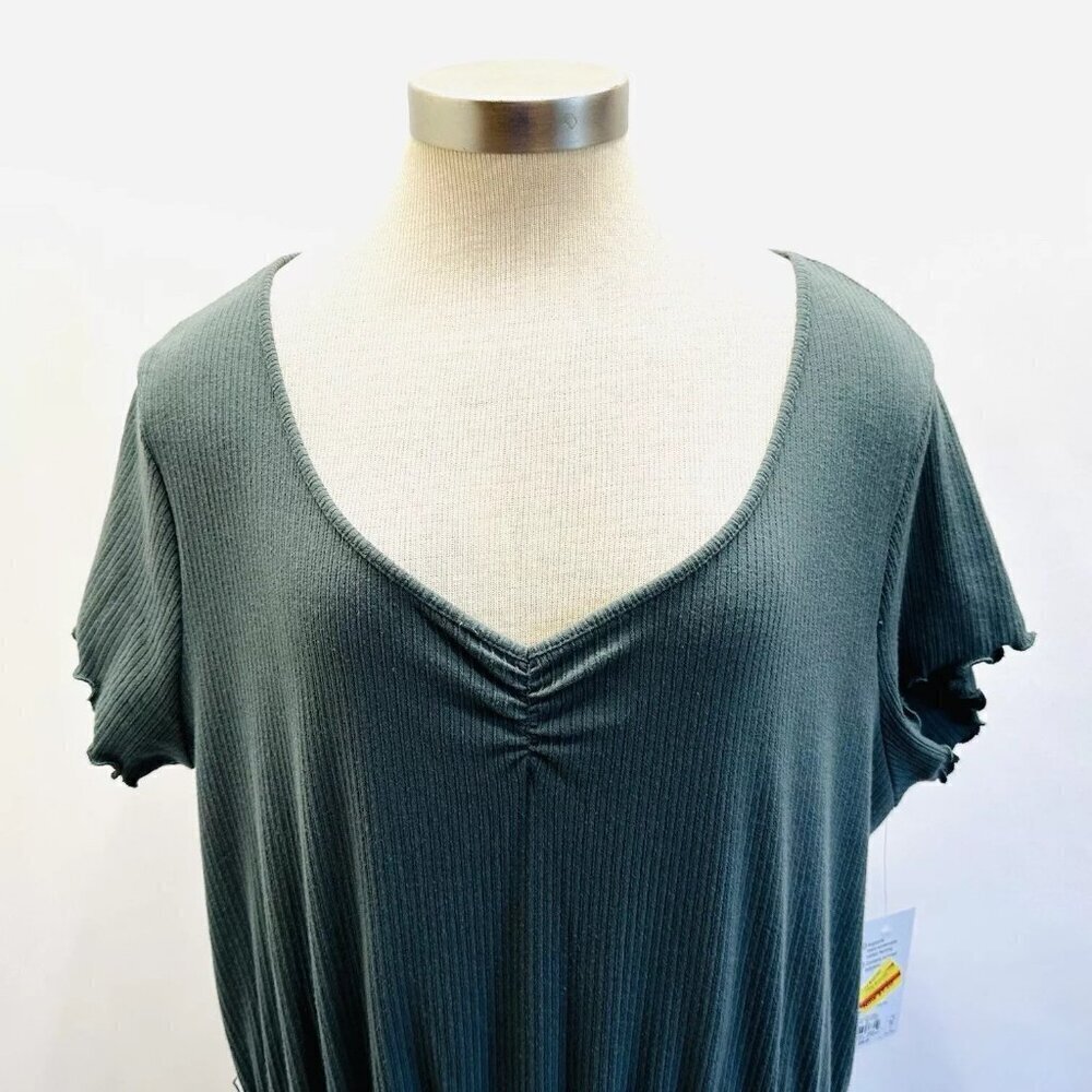 NWT SO GOOD FOR LIFE Juniors Short Sleeve V-Neck Green Romper Dress Size XXL - Picture 2 of 9